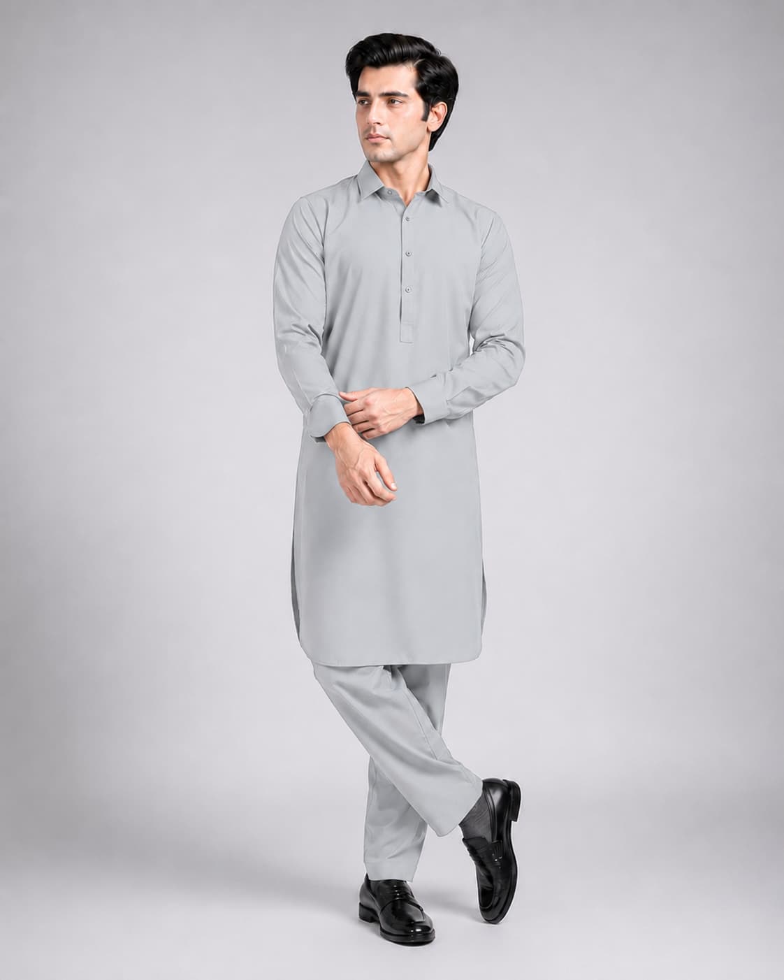 Intikhab suiting